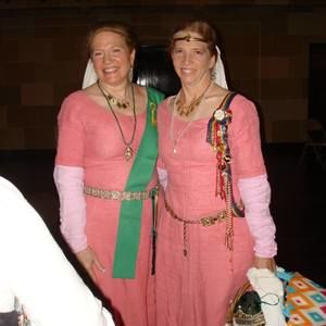 Meet your Posher, Elizabeth